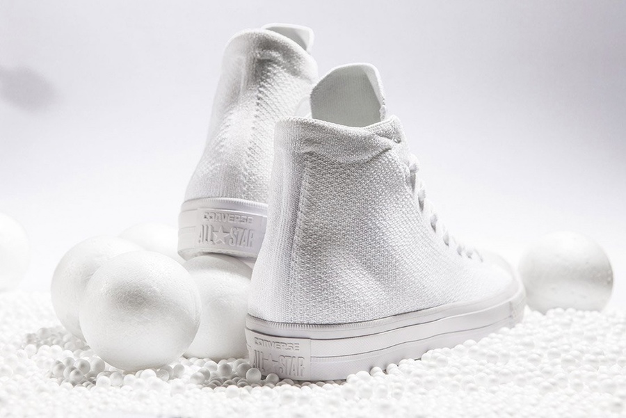 Nike all 2024 white converse