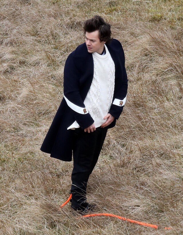 Harry Styles – PAUSE Online  Men's Fashion, Street Style, Fashion News &  Streetwear