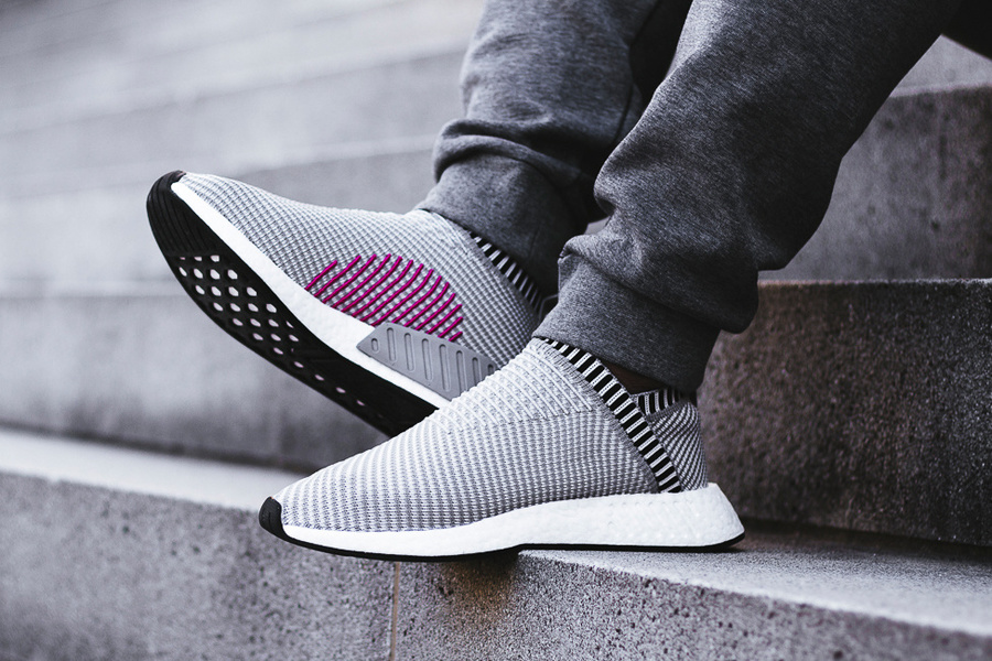 Adidas nmd city sock hotsell glow in the dark