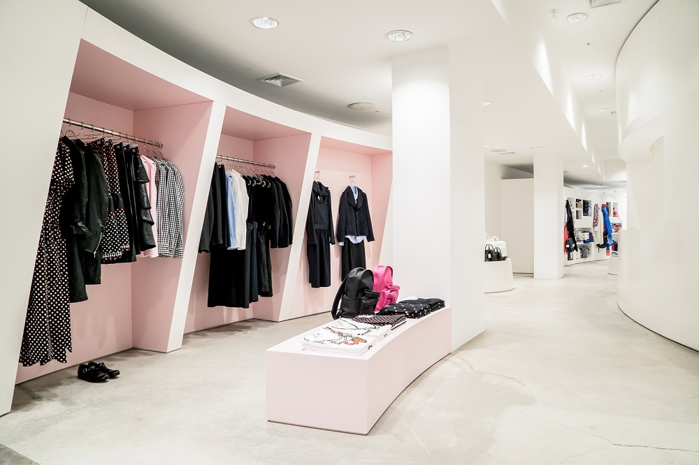 COMME des GARÇONS Seoul Flagship Store Relaunch – PAUSE Online | Men's ...