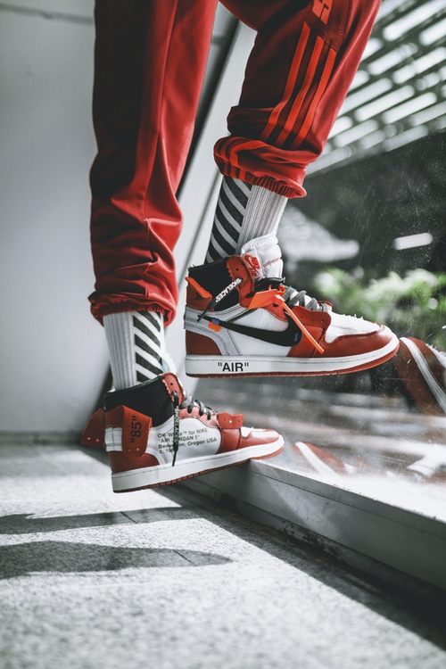 Check Out the OFF WHITE x Air Jordan 1 On Feet PAUSE Online Men s Fashion Street Style Fashion News Streetwear