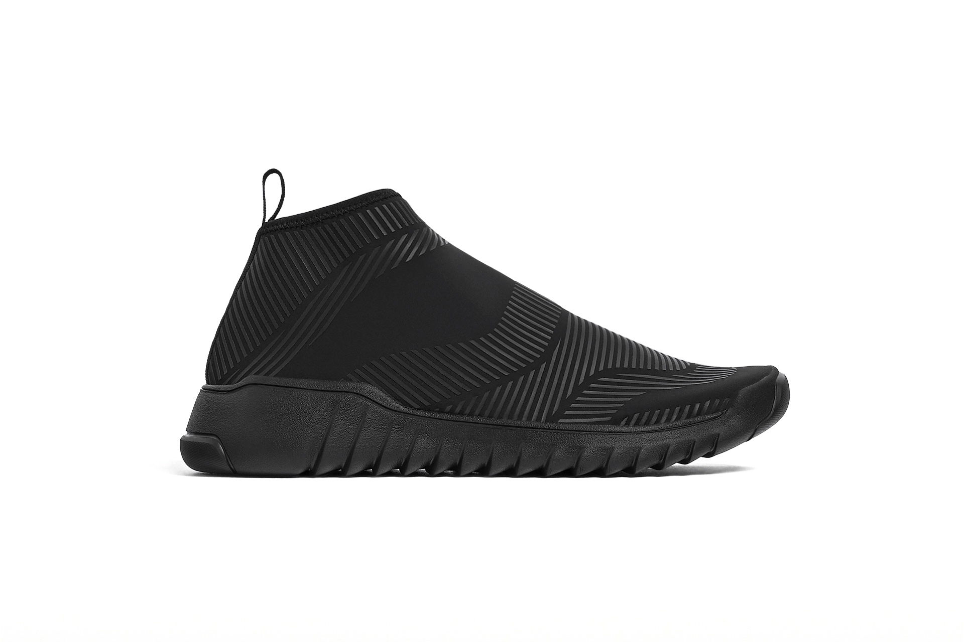 Zara Release Speed Trainer adidas Originals CS1 Rip Off – PAUSE | Men's Fashion, Street Style, Fashion News & Streetwear