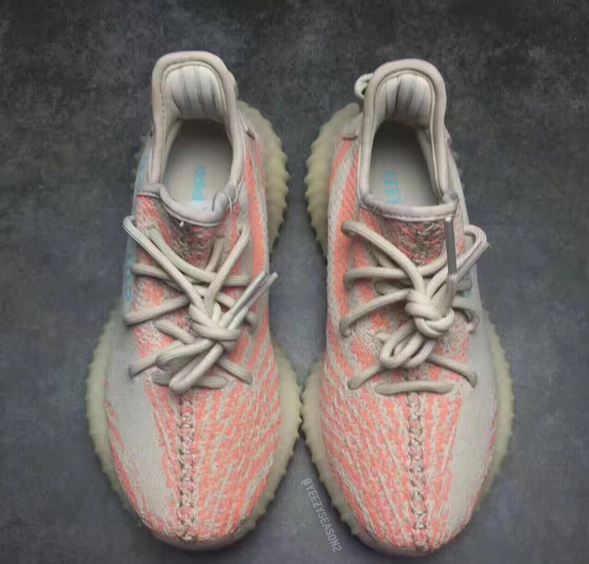 yeezy 350 coral