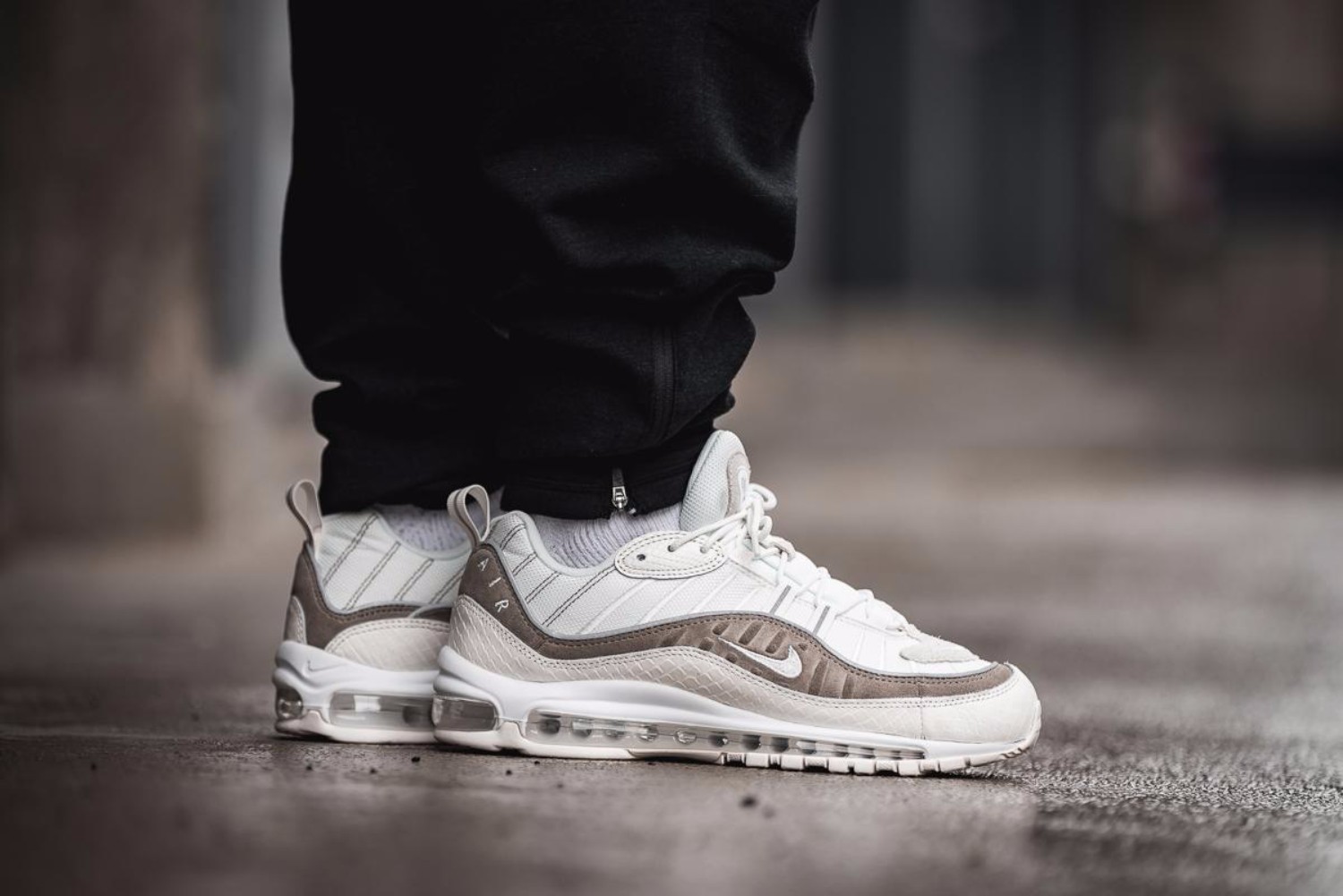 Air max 98 shop snakeskin on feet