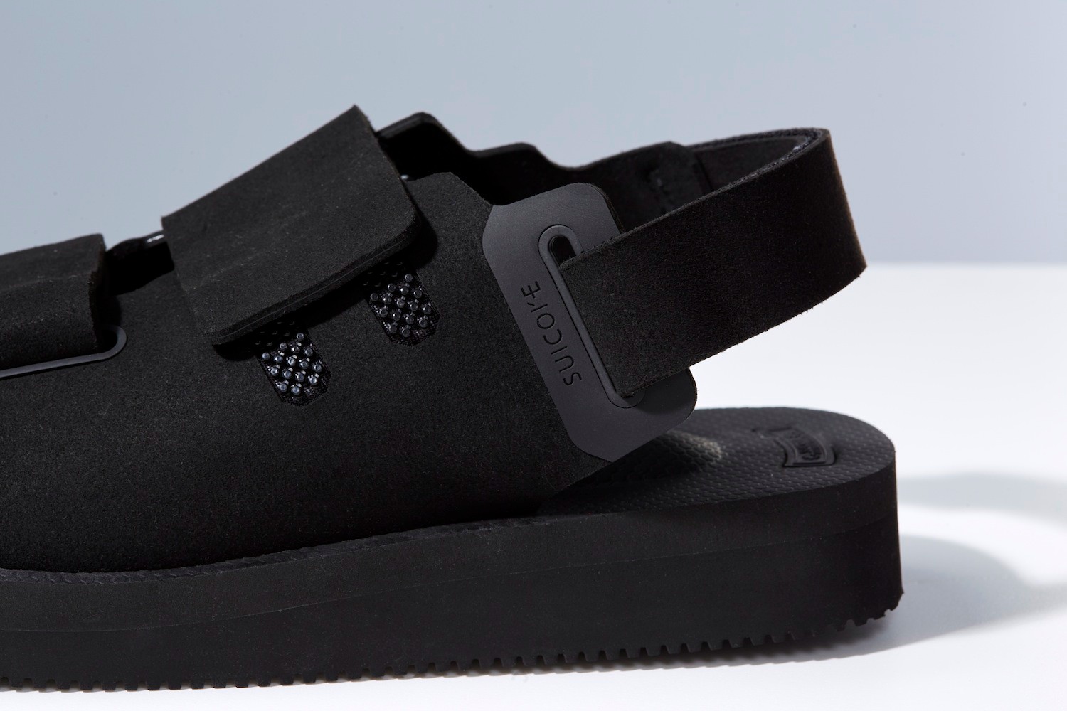 Descente Allterrain x SUICOKE Present Collaborative Sandall